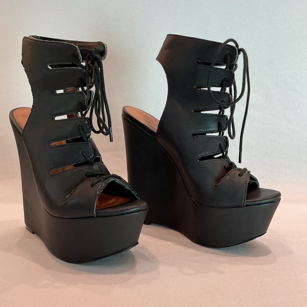NASTY GAL Black Lace Up Gladiator Platform Wedge Boots Whimsigoth Punk Bold Sz 6 - Picture 3 of 16